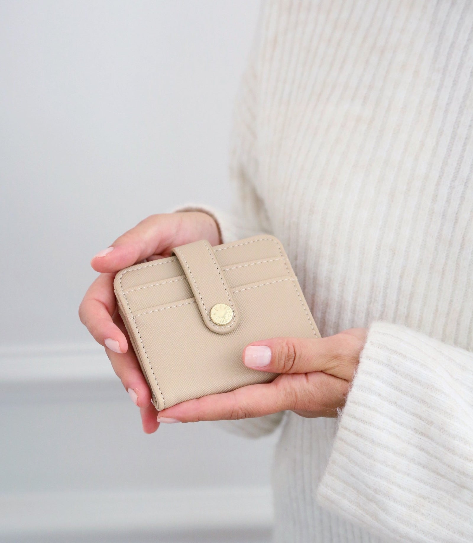 Card Holder, Cream